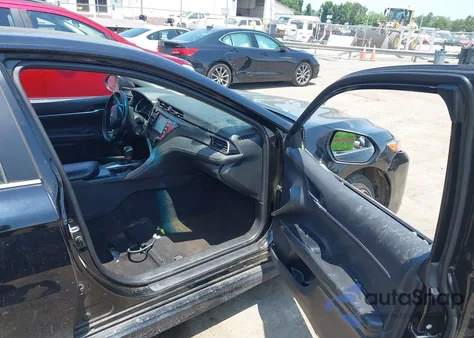 2019 Toyota Camry Se z USA, uszkodzony, nr VIN 4T1B11HK1KU709982